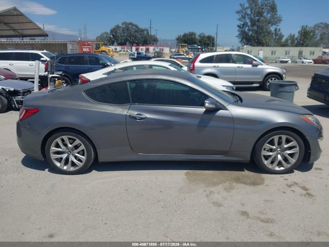 Hyundai Genesis 2016 KMHHT6KJ1GU133853 Image 17