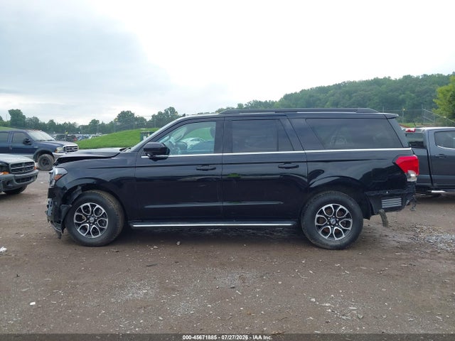 Продаж на аукціоні авто 2023 Ford Expedition Xlt Max, vin: 1FMJK1J83PEA03900, номер лоту: 45671885
