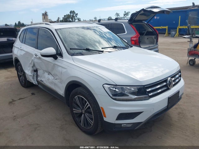 2018 Volkswagen Tiguan 2.0t Se/2.0t Sel მანქანა იყიდება აუქციონზე, vin: 3VV3B7AX9JM063934, აუქციონის ნომერი: 45671891