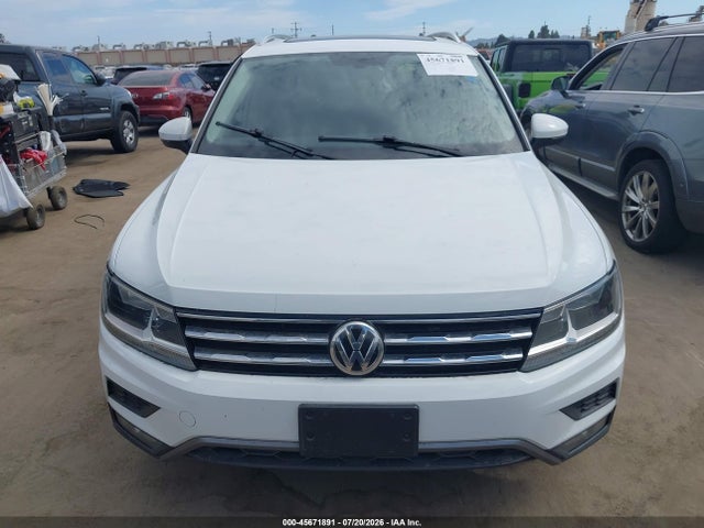 2018 Volkswagen Tiguan 2.0t Se/2.0t Sel მანქანა იყიდება აუქციონზე, vin: 3VV3B7AX9JM063934, აუქციონის ნომერი: 45671891