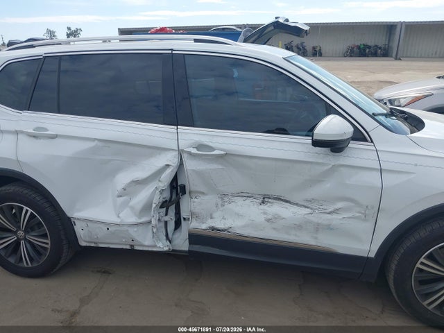 2018 Volkswagen Tiguan 2.0t Se/2.0t Sel მანქანა იყიდება აუქციონზე, vin: 3VV3B7AX9JM063934, აუქციონის ნომერი: 45671891