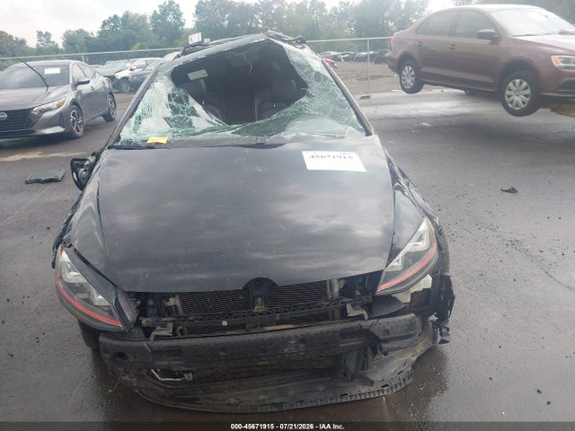 Продаж на аукціоні авто 2015 Volkswagen Golf Gti 2.0t Autobahn 4-door, vin: 3VW4T7AU2FM097921, номер лоту: 45671915