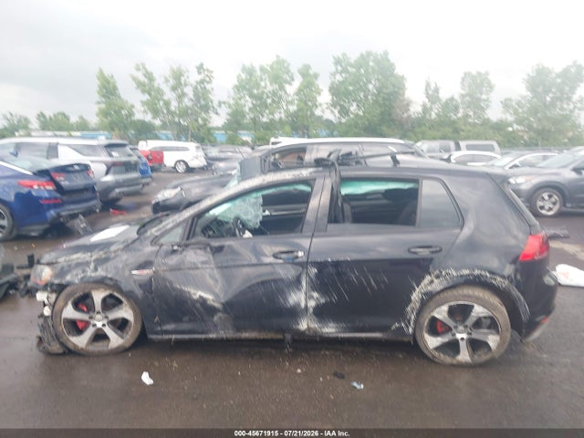 Продаж на аукціоні авто 2015 Volkswagen Golf Gti 2.0t Autobahn 4-door, vin: 3VW4T7AU2FM097921, номер лоту: 45671915