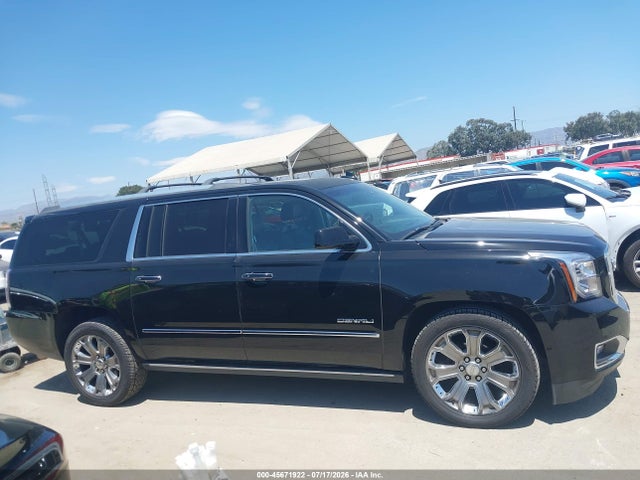 GMC YUKON XL DENALI 2016 1GKS2HKJ4GR450199 Image 13