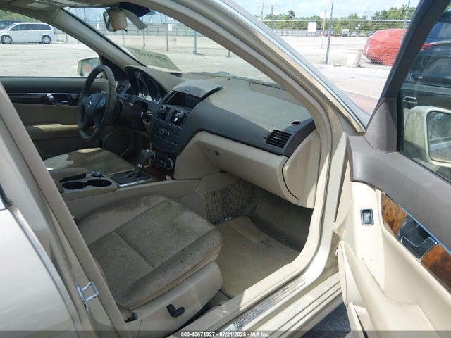 Aukcja sprzedaży 2011 Mercedes-benz C 300 Luxury/sport, vin: WDDGF5EB5BR159119, numer aukcji: 45671927