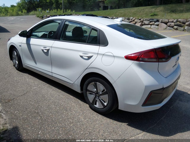 Продаж на аукціоні авто 2020 Hyundai Ioniq Hybrid Blue, vin: KMHC65LC1LU220304, номер лоту: 45671949