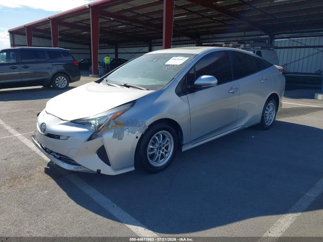 Toyota Prius Four 2018 JTDKARFU2J3054856 Image 2