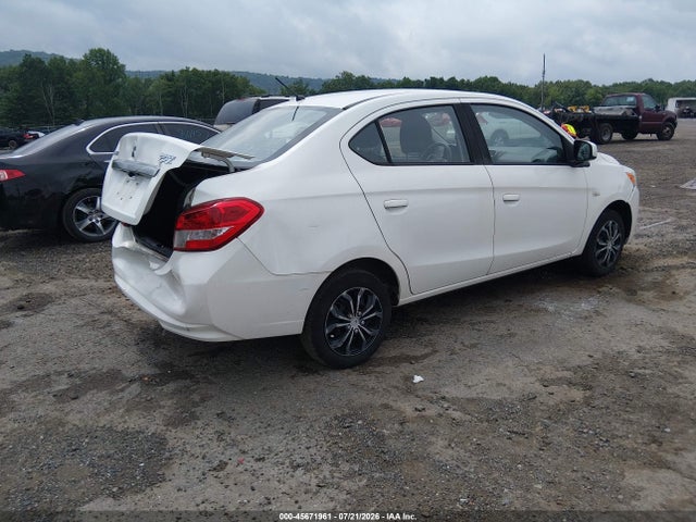 45671961 :رقم المزاد ، ML32F3FJ1JHF11346 vin ، 2018 Mitsubishi Mirage G4 Es مزاد بيع
