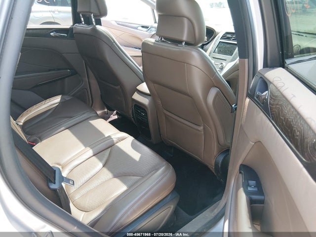 2017 Lincoln Mkc Reserve მანქანა იყიდება აუქციონზე, vin: 5LMTJ3DH6HUL14678, აუქციონის ნომერი: 45671968