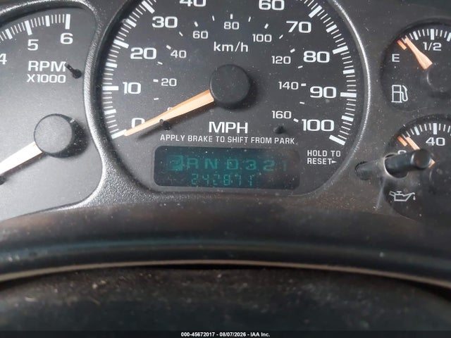 2002 Gmc Sierra 1500 Sle მანქანა იყიდება აუქციონზე, vin: 2GTEC19T521280151, აუქციონის ნომერი: 45672017