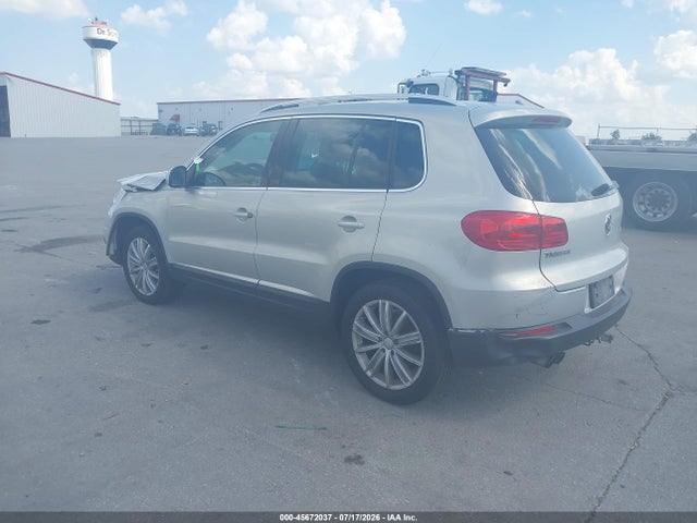 45672037 :رقم المزاد ، WVGBV3AX9DW566728 vin ، 2013 Volkswagen Tiguan Se مزاد بيع