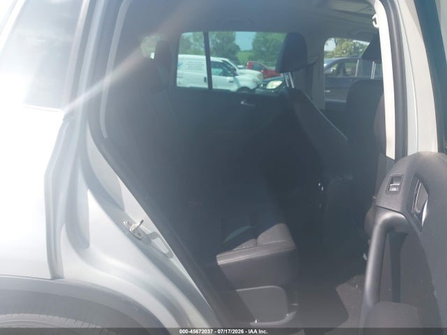 45672037 :رقم المزاد ، WVGBV3AX9DW566728 vin ، 2013 Volkswagen Tiguan Se مزاد بيع