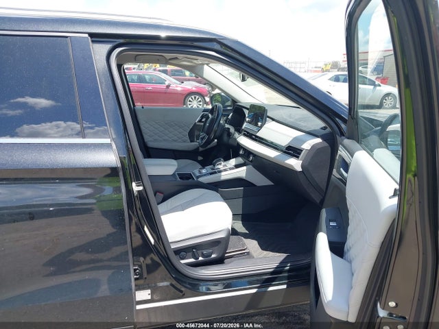 Продажа на аукционе авто 2024 Mitsubishi Outlander Phev Sel S-awc, vin: JA4T5WA9XRZ055623, номер лота: 45672044