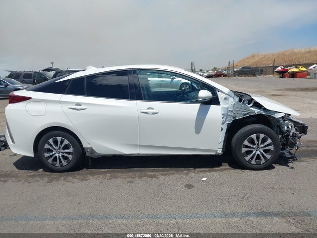 Toyota Prius Prime Xle 2020 JTDKARFP0L3139420 Image 14