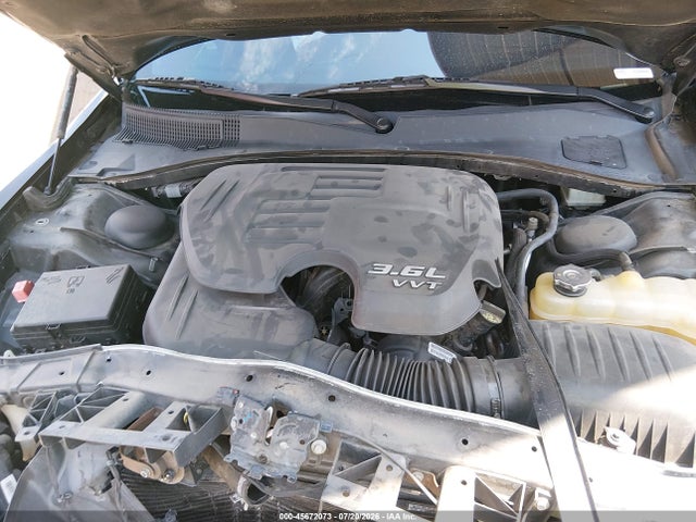 45672073 :رقم المزاد ، 2C3CCAGG6KH569838 vin ، 2019 Chrysler 300 300s Awd مزاد بيع