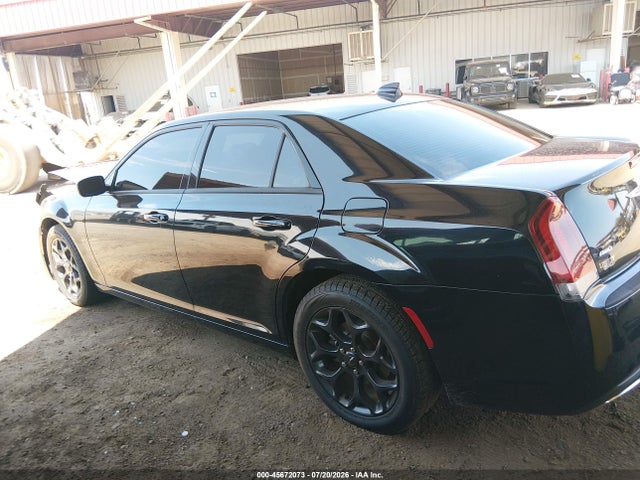 45672073 :رقم المزاد ، 2C3CCAGG6KH569838 vin ، 2019 Chrysler 300 300s Awd مزاد بيع