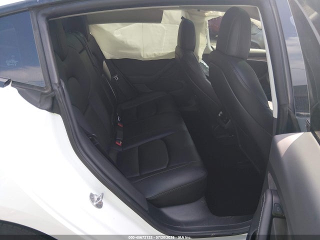 45672132 :رقم المزاد ، 5YJ3E1EA6NF168269 vin ، 2022 Tesla Model 3 Rear-wheel Drive مزاد بيع