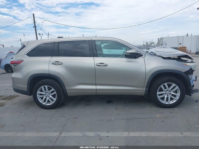 Toyota Highlander Le 2015 5TDZARFH6FS017039 Image 19