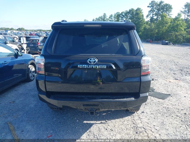 45672156 :رقم المزاد ، JTEEU5JR2N5274987 vin ، 2022 Toyota 4runner Sr5 مزاد بيع