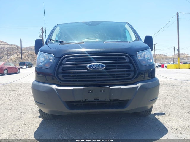 1FBZX2ZM1JKA99863 Ford Transit-350 Xl