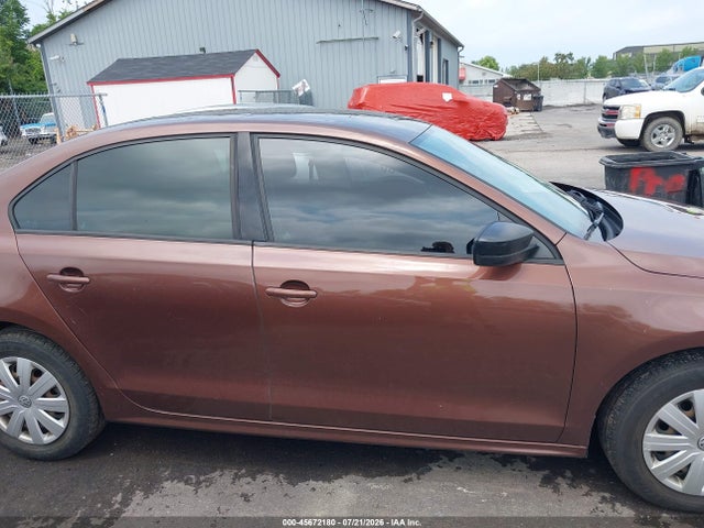 Продажа на аукционе авто 2016 Volkswagen Jetta 1.4t S, vin: 3VW267AJ2GM369275, номер лота: 45672180