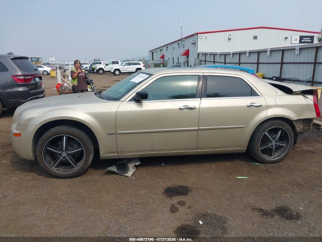 Продаж на аукціоні авто 2010 Chrysler 300 Touring/signature Series/executive Series, vin: 2C3CA5CV5AH147379, номер лоту: 45672196