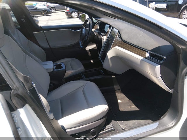 Tesla Model S 60/70/75/85 2016 5YJSA1E11GF149882 Image 5