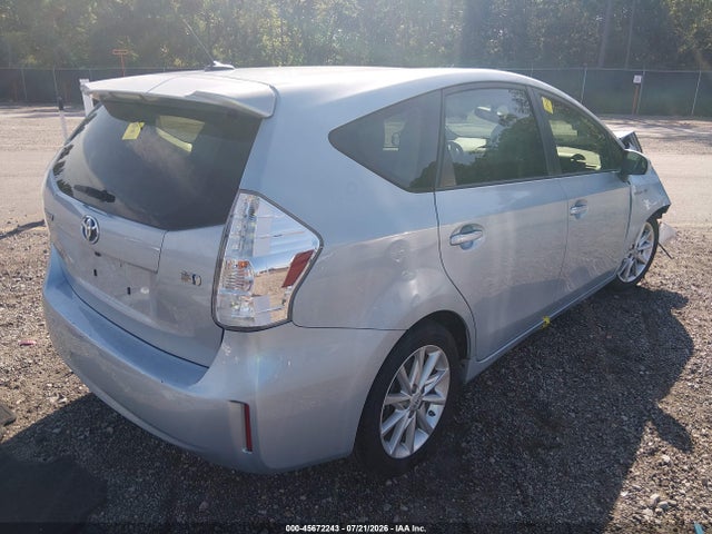 Продажа на аукционе авто 2013 Toyota Prius V Five, vin: JTDZN3EU1D3201156, номер лота: 45672243