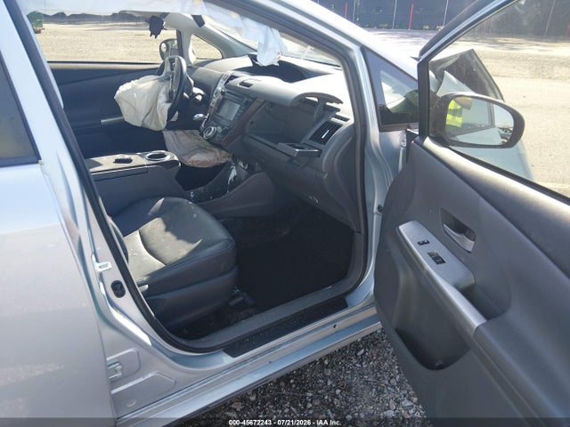 Продажа на аукционе авто 2013 Toyota Prius V Five, vin: JTDZN3EU1D3201156, номер лота: 45672243