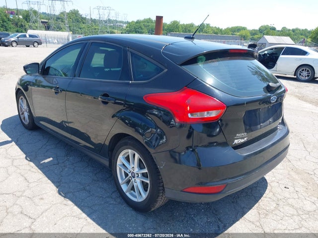 1FADP3K29GL213265 Ford FOCUS SE