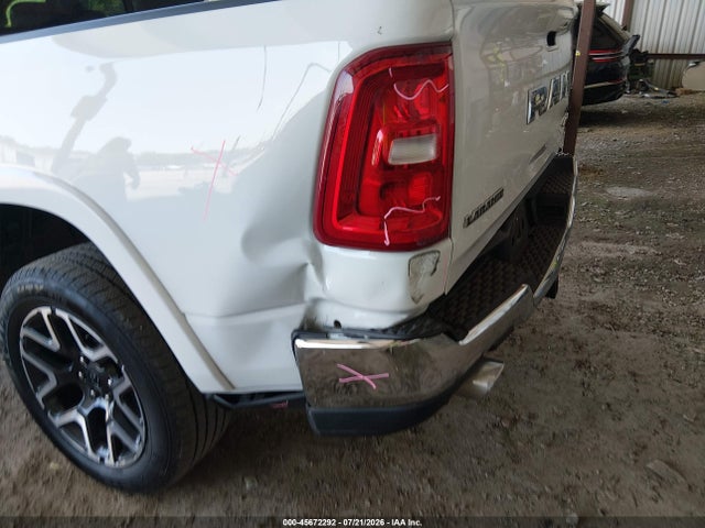 Продажа на аукционе авто 2026 Ram 1500 Laramie  4x4 5'7 Box, vin: 3C6SRFJP2T4175467, номер лота: 45672292