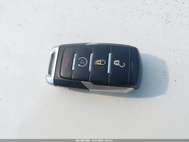 45672294 :رقم المزاد ، 1C6RRFFG2NN383364 vin ، 2022 Ram 1500 Big Horn مزاد بيع
