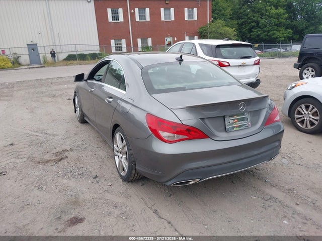 45672329 :رقم المزاد ، WDDSJ4GB1JN516978 vin ، 2018 Mercedes-benz Cla 250 4matic مزاد بيع