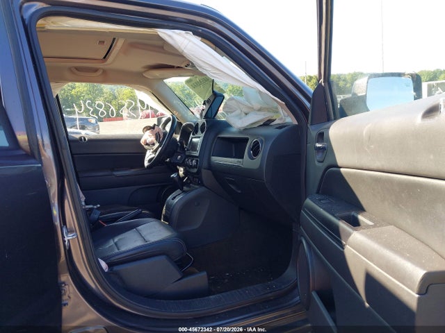 Продажа на аукционе авто 2016 Jeep Patriot High Altitude Edition, vin: 1C4NJRFB3GD653599, номер лота: 45672342