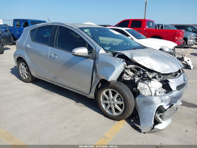 Auction sale of the 2012 Toyota Prius C Three, vin: JTDKDTB36C1523253, lot number: 45672359