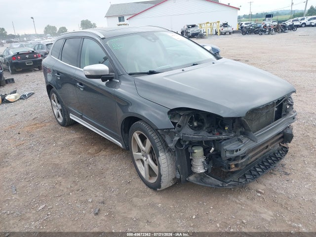2012 Volvo Xc60 T6 Premier Plus მანქანა იყიდება აუქციონზე, vin: YV4902DZ3C2269580, აუქციონის ნომერი: 45672362
