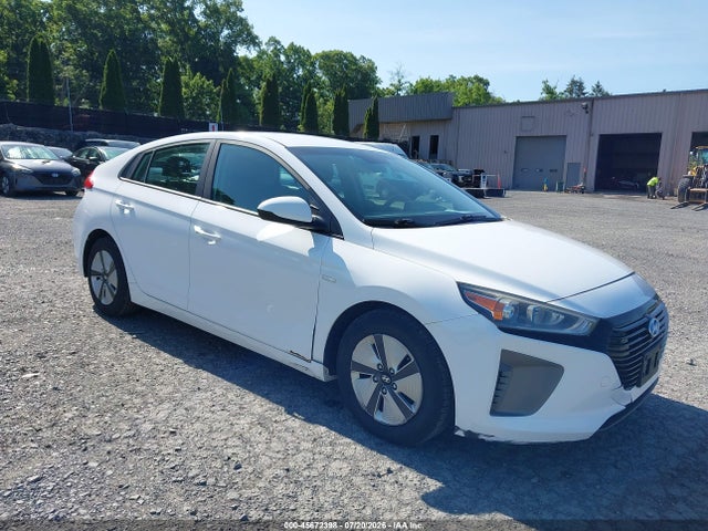 Hyundai Ioniq Hybrid Blue 2018 KMHC65LC4JU075613 главное изображение