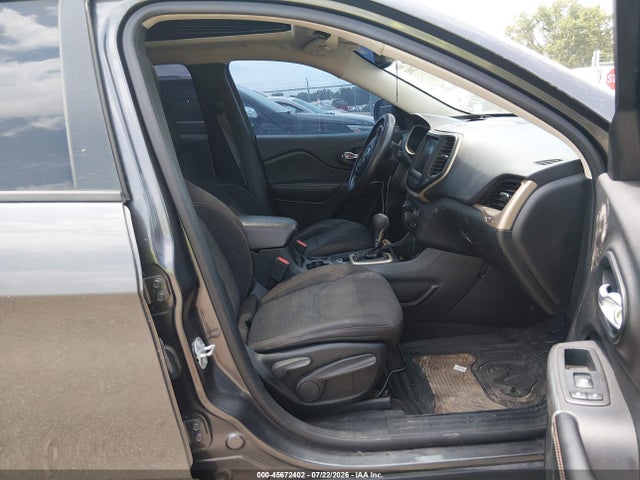 Продаж на аукціоні авто 2016 Jeep Cherokee 75th Anniversary, vin: 1C4PJLCB9GW319561, номер лоту: 45672402