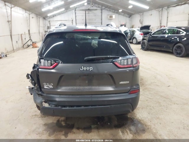 45672416 :رقم المزاد ، 1C4PJMLBXKD230401 vin ، 2019 Jeep Cherokee Latitude Plus 4x4 مزاد بيع