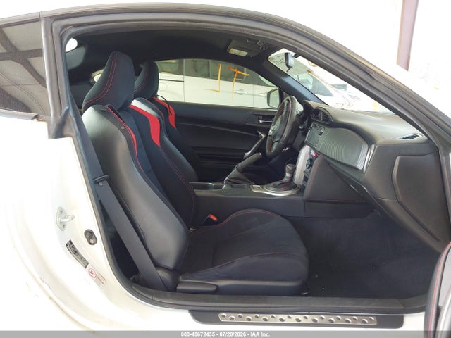 Scion Fr-s Release Series 2015 JF1ZNAA11F8706187 Image 5