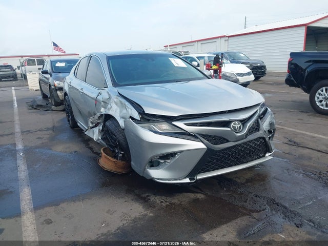 Продажа на аукционе авто 2018 Toyota Camry Se, vin: JTNB11HK8J3033521, номер лота: 45672446