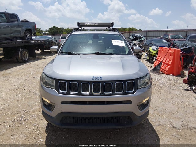 Jeep Compass Latitude 4x4 2018 3C4NJDBB7JT114140 Image 12