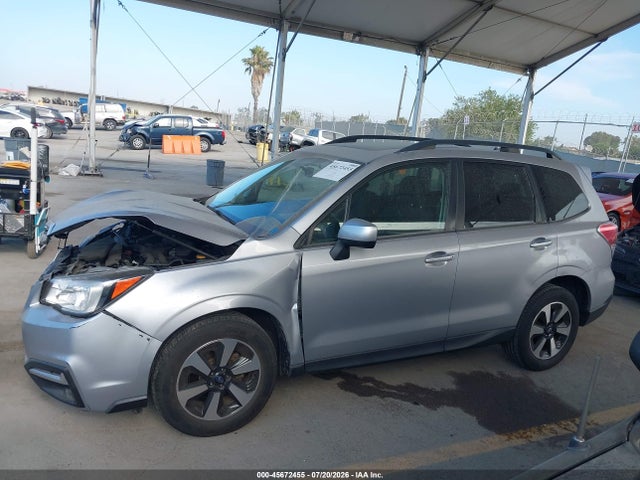 45672455 :رقم المزاد ، JF2SJAGC3JH524131 vin ، 2018 Subaru Forester 2.5i Premium مزاد بيع