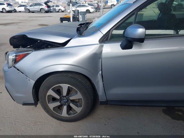 45672455 :رقم المزاد ، JF2SJAGC3JH524131 vin ، 2018 Subaru Forester 2.5i Premium مزاد بيع