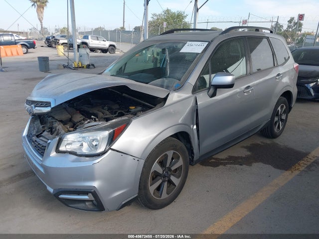 45672455 :رقم المزاد ، JF2SJAGC3JH524131 vin ، 2018 Subaru Forester 2.5i Premium مزاد بيع
