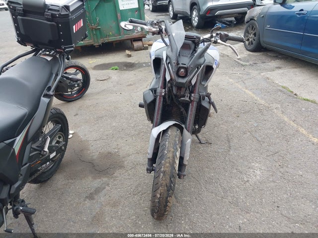 Yamaha MT09 2021 JYARN71E6MA001757 Image 5