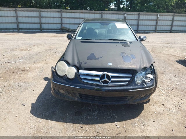 45672479 :رقم المزاد ، WDBTJ72H88F252530 vin ، 2008 Mercedes-benz Clk 550 مزاد بيع