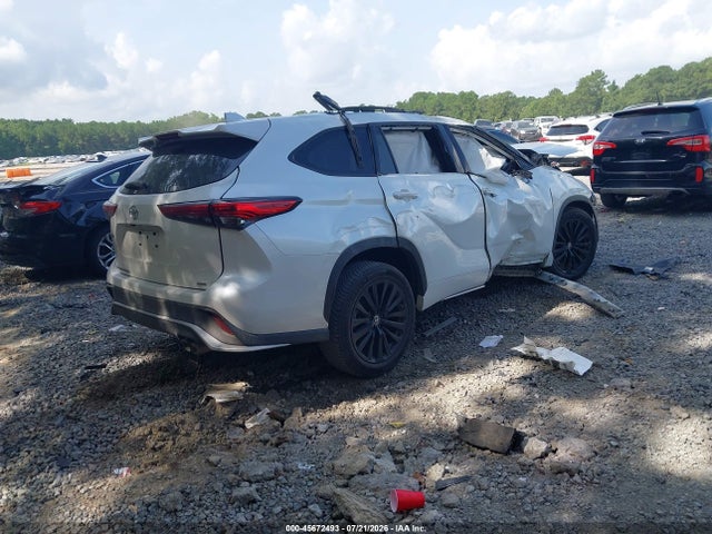 45672493 :رقم المزاد ، 5TDKDRAH7PS023448 vin ، 2023 Toyota Highlander Xse مزاد بيع