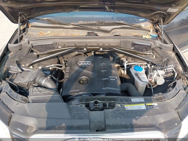 WA1LFAFP0EA009136 Audi Q5 2.0t Premium