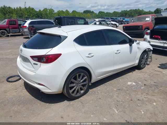 Продаж на аукціоні авто 2018 Mazda Mazda3 Touring, vin: 3MZBN1L32JM241415, номер лоту: 45672508